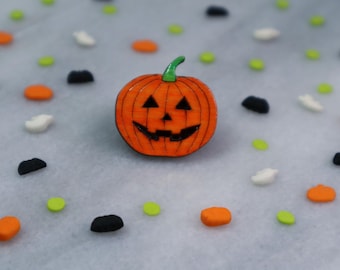 Jack-o-lantern Pin, Pumpkin Pin, Halloween Pin, Laser Engraved Pin, Jack-o-lantern Jewelry, Pumpkin Jewelry, Halloween Jewelry, Fall Pin