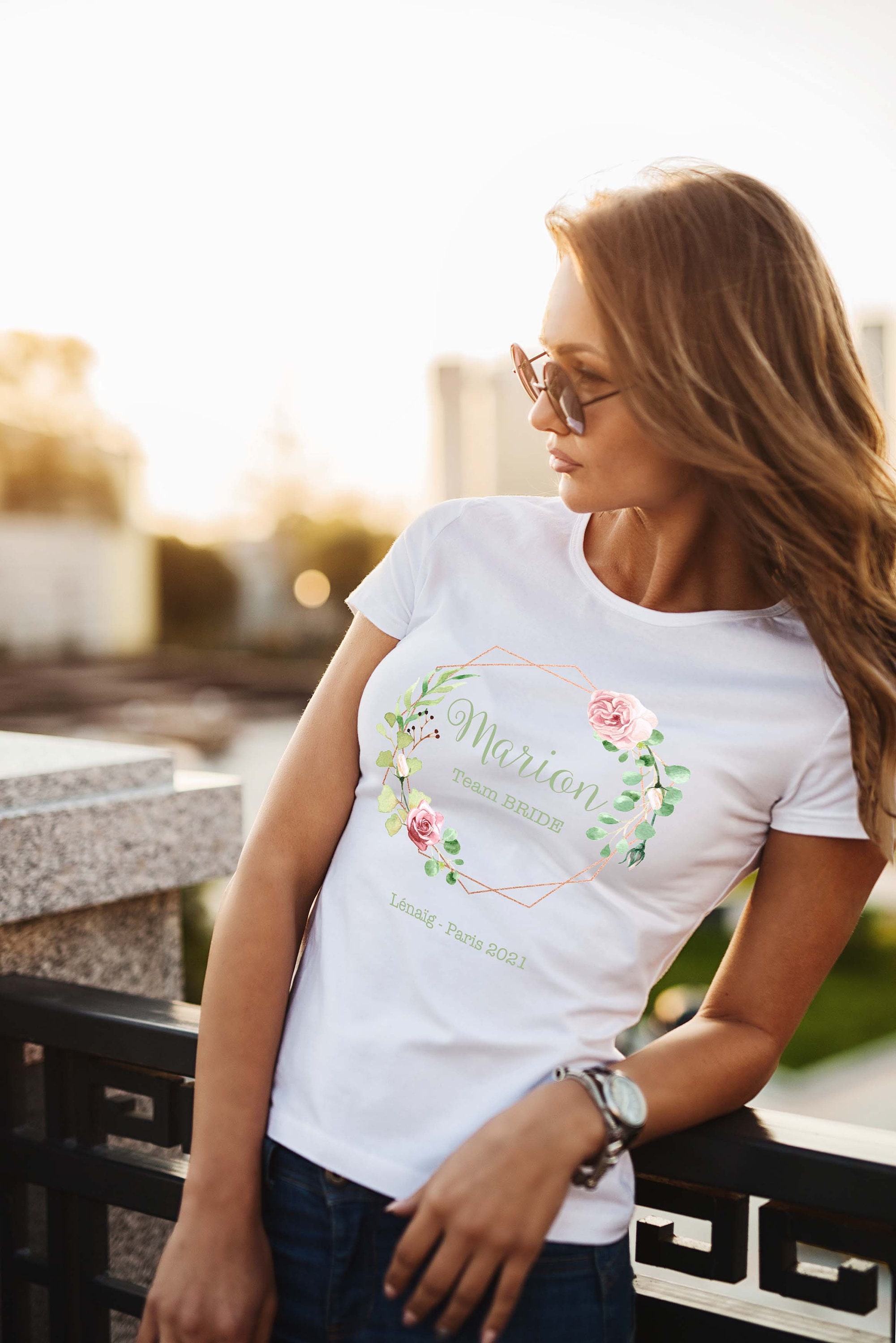 Tee shirt team bride EVJF champetre fleures or rose