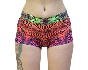 Shorty 'Fire Fractal'. Shorty en coton et élasthanne pour femmes. Pantalons de yoga sexy, shorts de yoga booty, shorts hippie rave, hot-pants anti-UV.