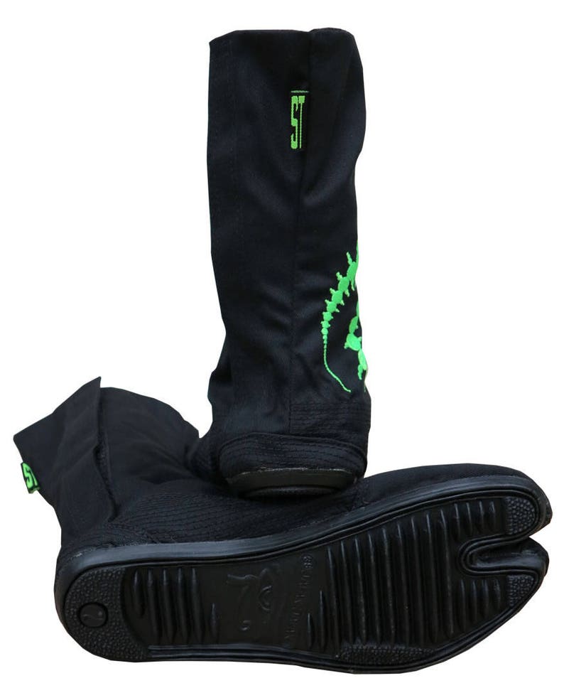 tabi boots flat