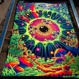 Trippy wall art 'Cosmic Eye'. Psychedelic tapestry, Blacklight tapestry, Trippy wall-hanging, UV reactive wall hanging, Psytrance Deco, LSD image 7