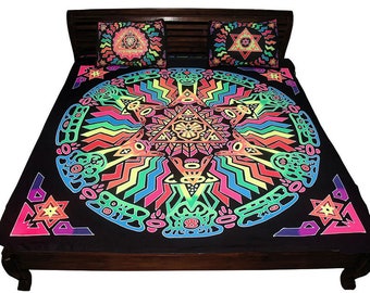 Psychedelic Bedset "Star gate". UV active Trippy bedding. Duvet cover kingsize with 2 Pillowcases. Mandala Bedspread, quilt cover, UV Bedset