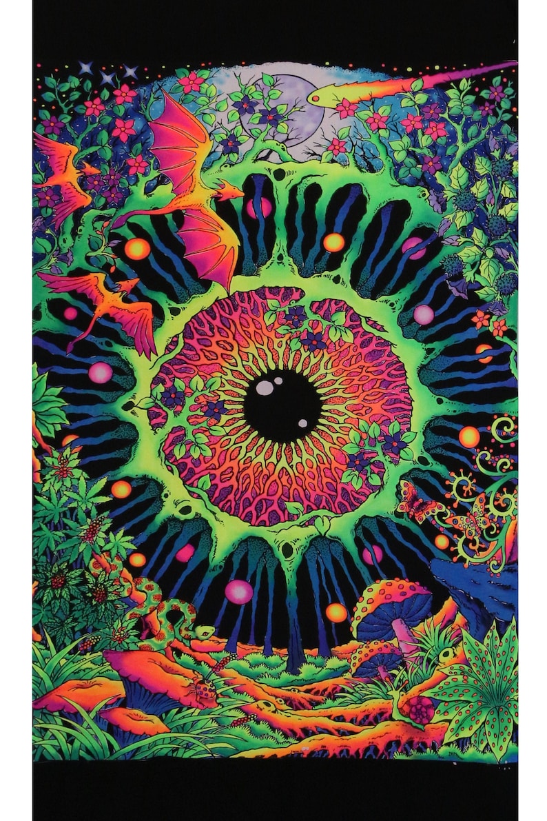 Trippy wall art 'Cosmic Eye'. Psychedelic tapestry, Blacklight tapestry, Trippy wall-hanging, UV reactive wall hanging, Psytrance Deco, LSD image 1