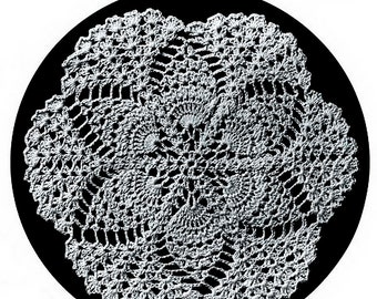 Crochet doily | Pineapple Parade | Crochet doily pattern | Crochet lace pattern | Pineapple crochet pattern | Pdf file