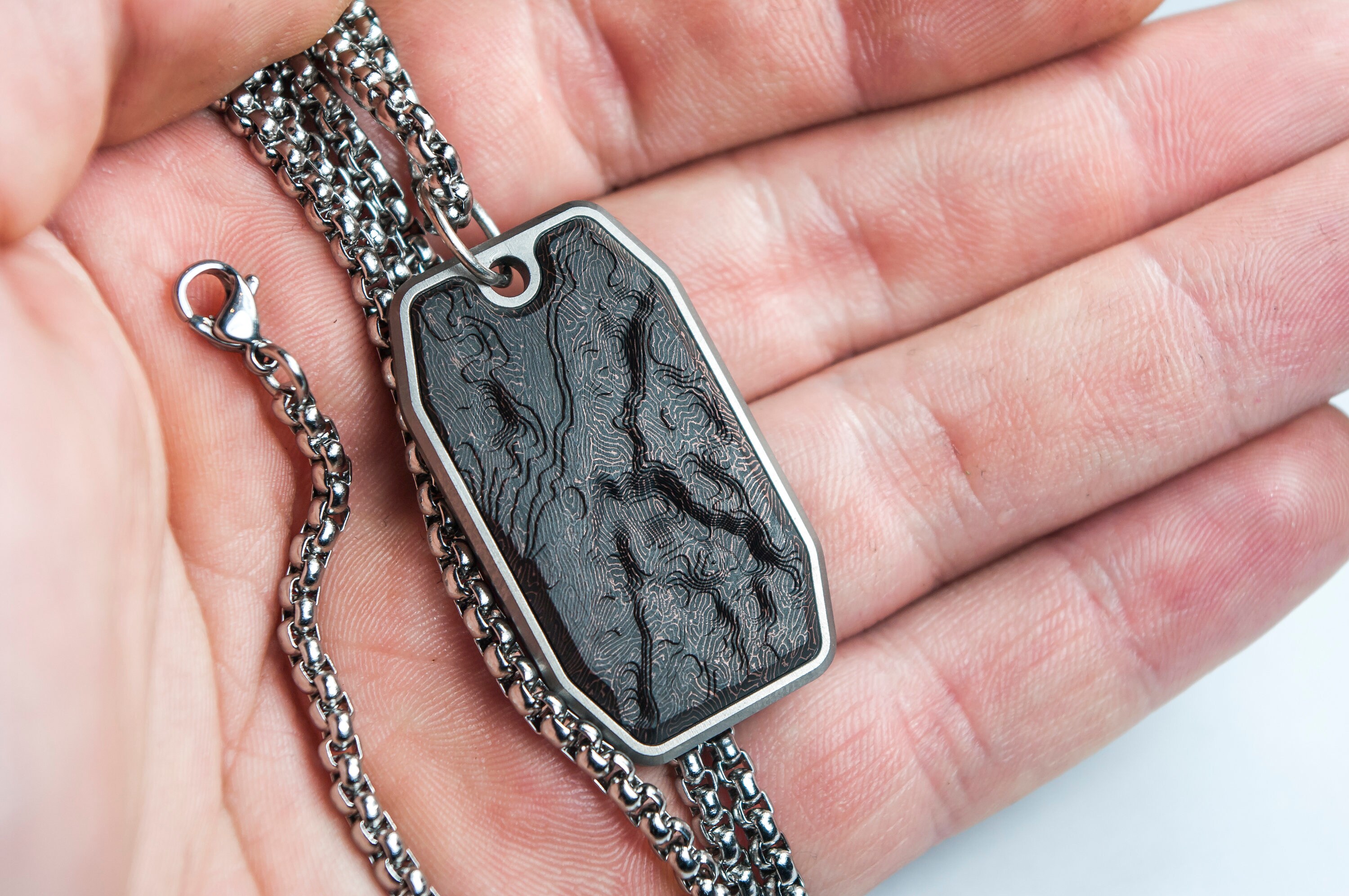 Blue Carbon Fiber Dog Tag Pendant main image 1