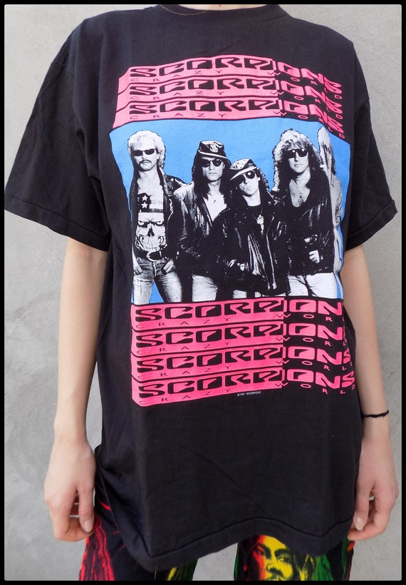 古着バンドTシャツ　ロックT  SCORPIONS 90-91TOUR Lサイズ 古着バンドTシャツ ロックT SCORPIONS 90-91TOUR Lサイズ 古着