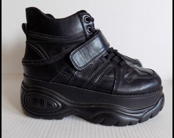 Y2K Style Black Platform Sneakers