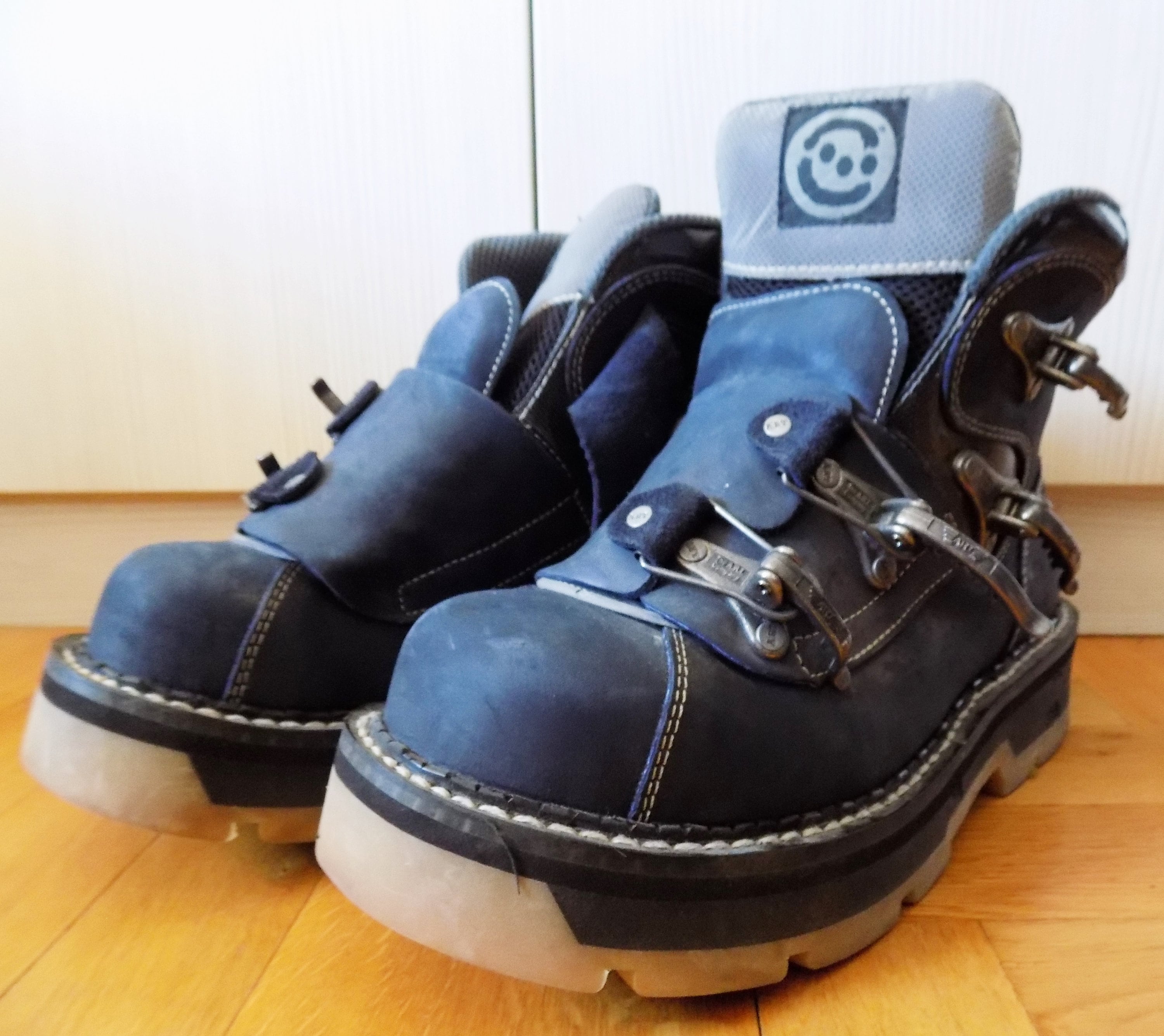 Buy Vintage 90 s A.R.T. Platform Industrial Shoes Online in India Etsy