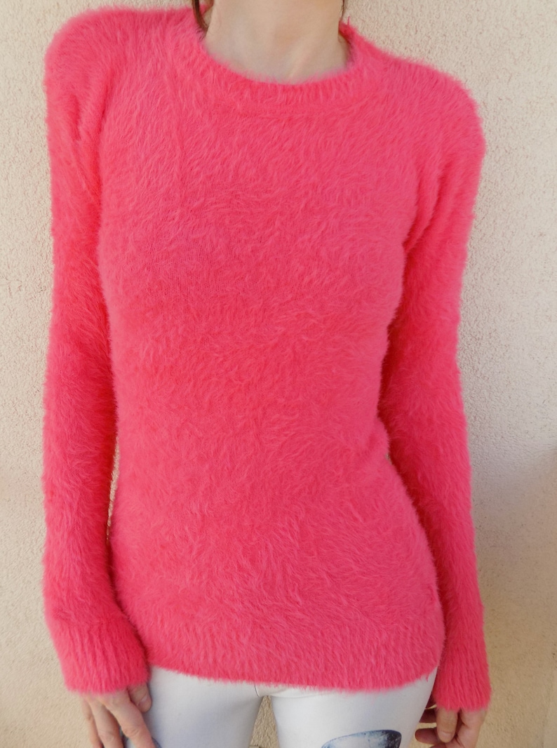 90/'s Neon Pink Fluffy Rave Sweater