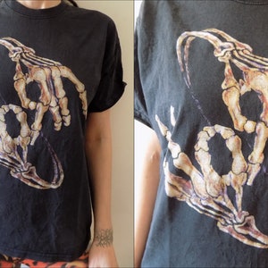 Vintage 00's KORN Skeleton Hands Design by Mc Mahan RARE T