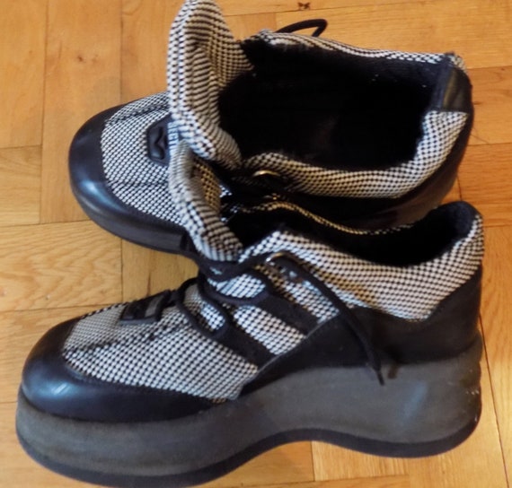 Vintage 90's Rave Techno Platforms Sneakers EU 38