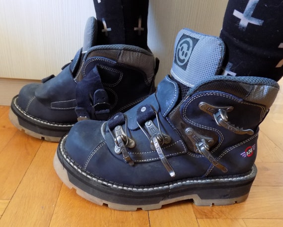 art shoes 90s