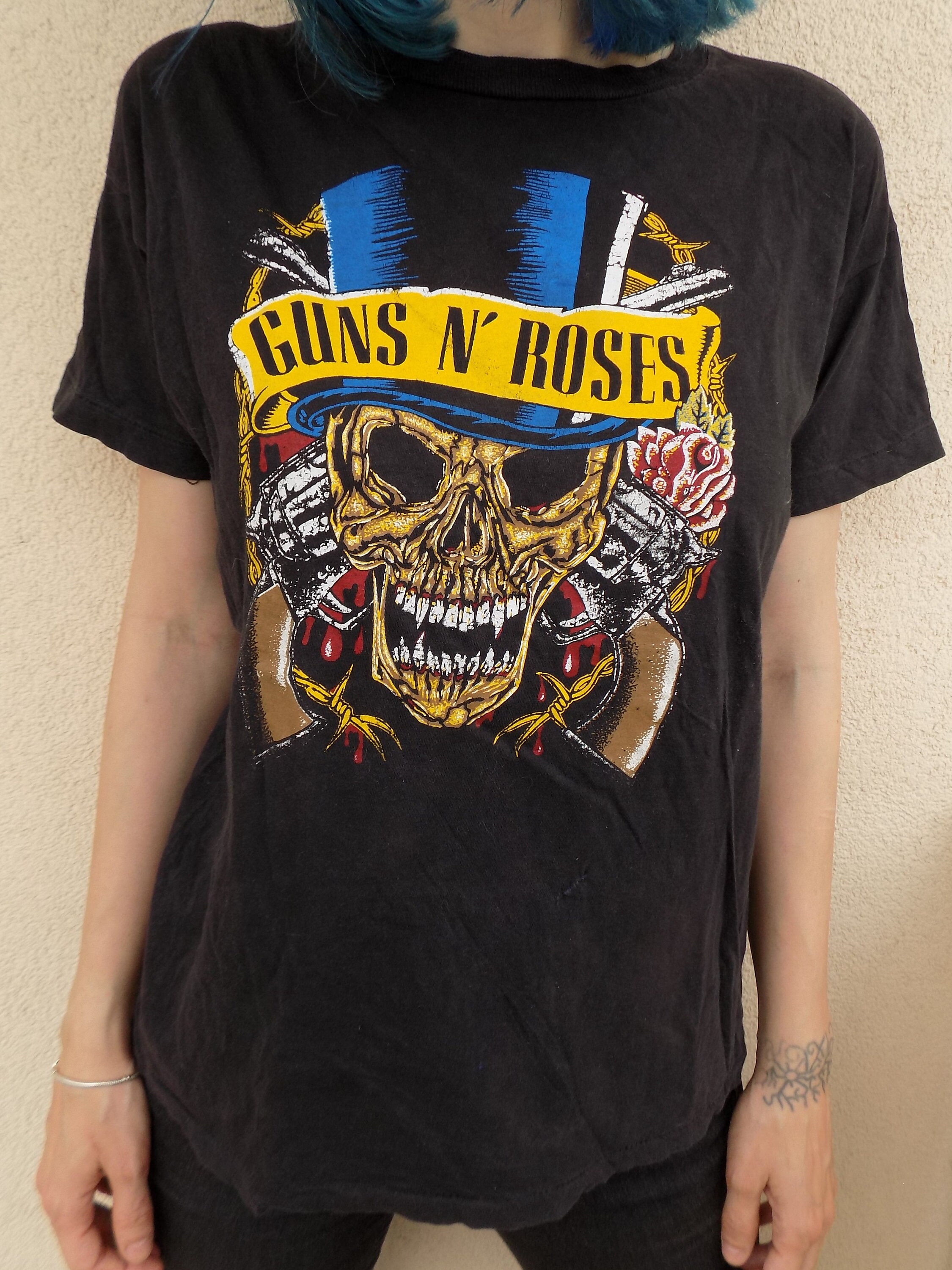90'sガンズアンドローゼズバンドTシングルステッチTONI＆GUY