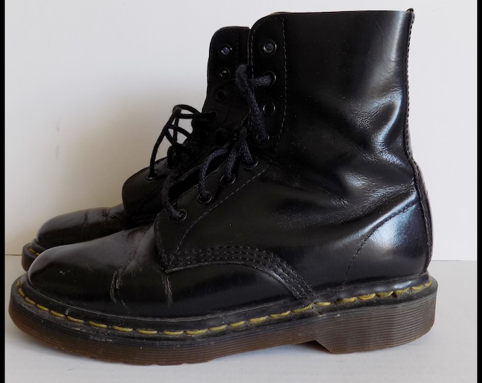 Dr. Martens Style Genuine Leather Ankle Boots - Unisex Punk Chic