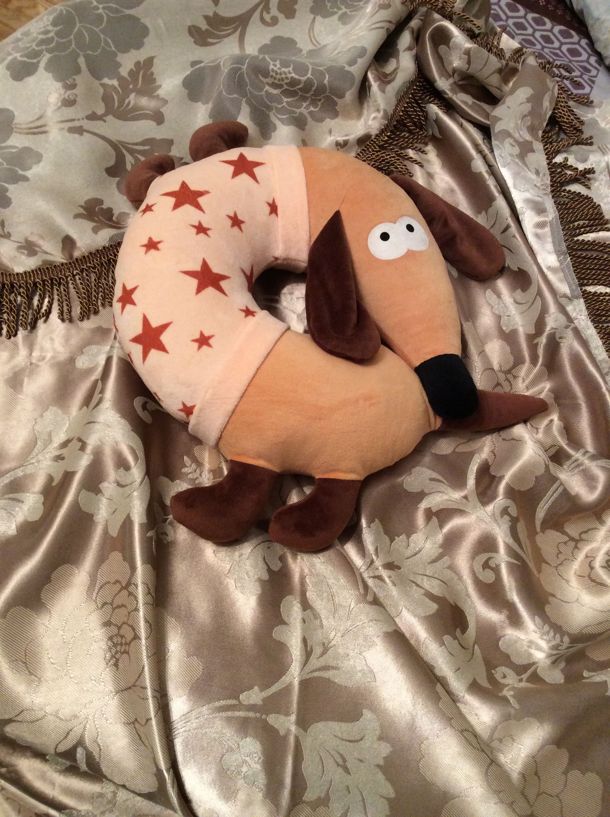 dachshund travel pillow
