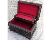 Vintage Chest Furniture Rustic Old Wooden Two Tier Jewelry Box Red Velvet Interior Small Pirates Toy Treasure Chest Trinket Brass Hinged Lid