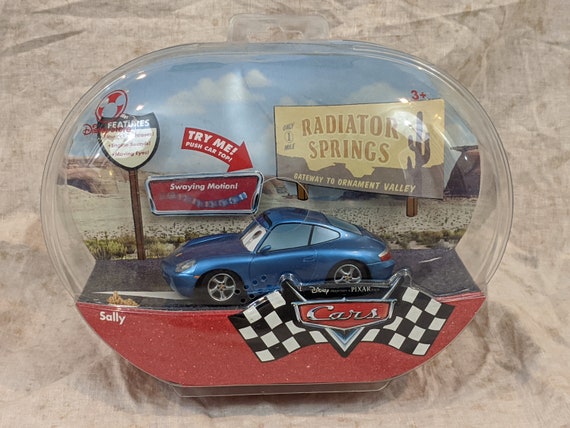 MINT RARE Disney Pixar Original Cars Movie Animated Sally Porsche Toy  Action Figure Sound Radiator Springs Rt66 Lightning Mcqueen Tow Mater 