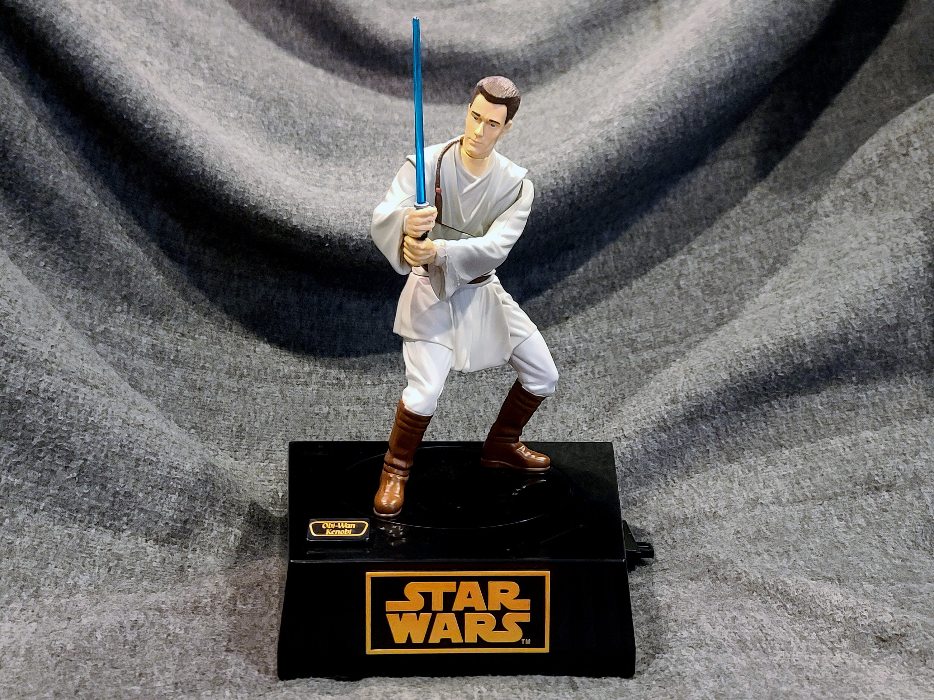 RARE 1999 Star Wars Obi Wan Ben Kenobi Interactive Animated RARE 1999 Star Wars Obi Wan Ben Kenobi Interactive Animated