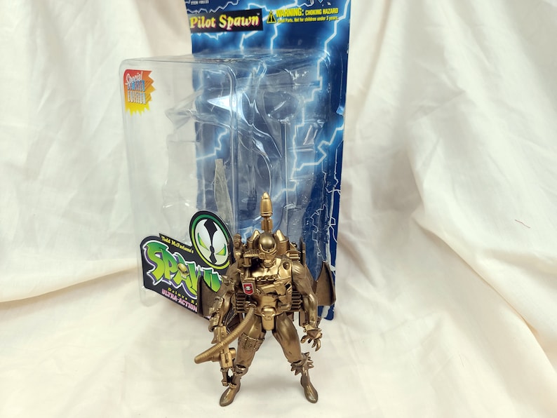 Rare Mcfarlane Toys Special Limited Edition GOLD EDITION VARIANT Pilot ...