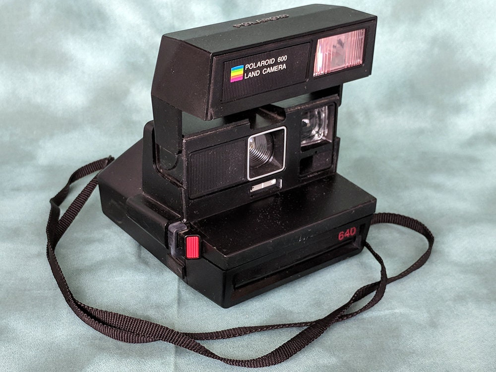 the swinger polaroid camera 2019 s