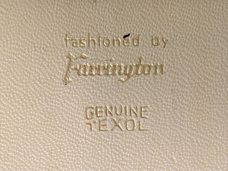 Genuine Texol Plain Boston Massachusetts Vintage Beige Farrington Steel Jewelry Storage Box Gold Detailing Single Shelf Silk Liner Interior