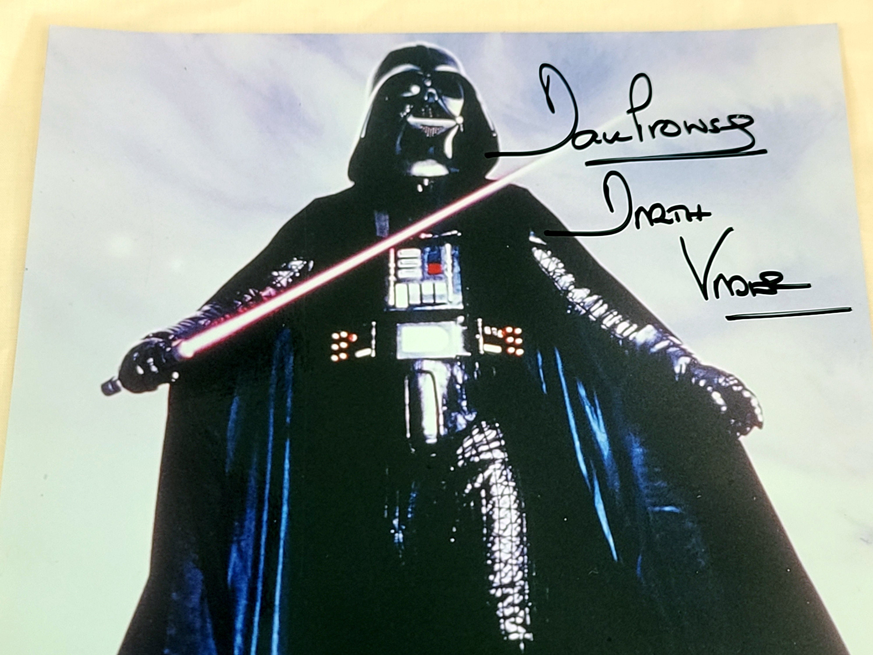 Original 1977 Star Wars DAVID PROWSE Signed 8x10 Color Photograph