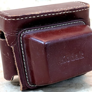 Kodak Motormatic 35 Field Case 35mm Light Brown Genuine Leather Camera Empty Carrying Case Very Good Condition Collectible Steampunk Project