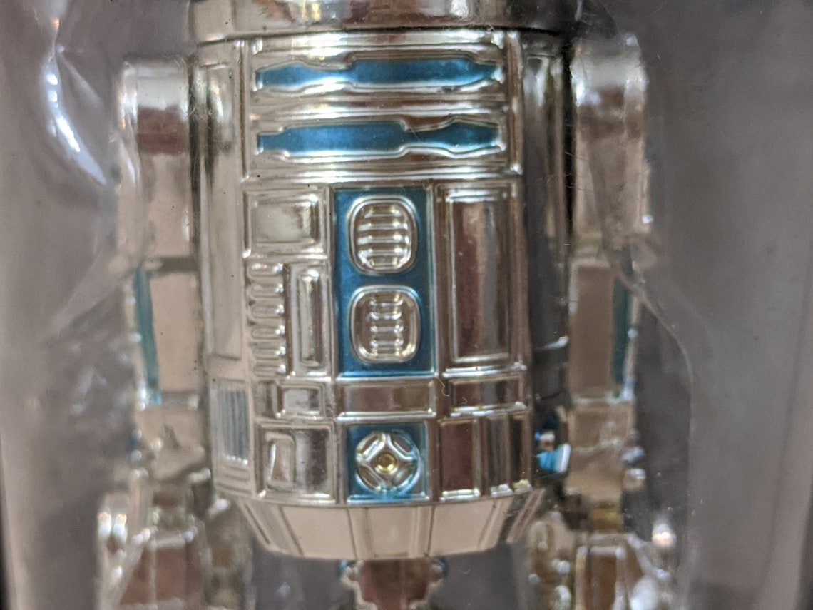 r2d2 silver coin