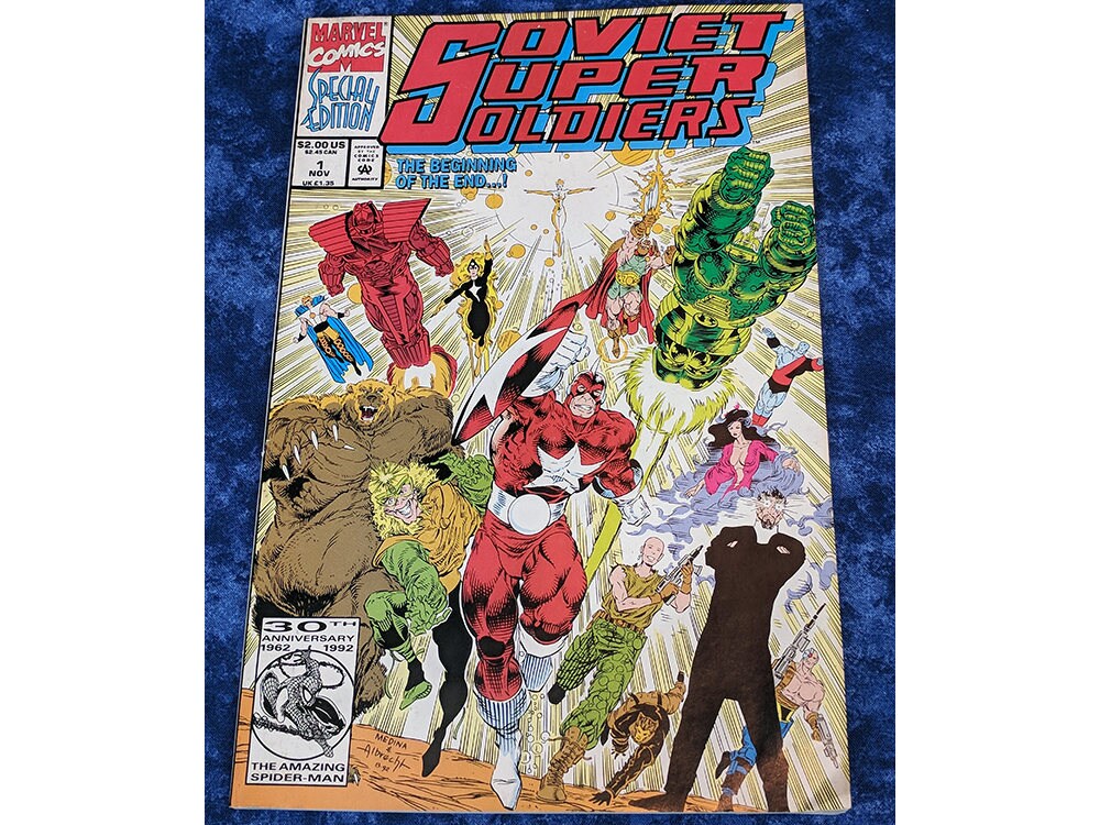 ディズニー　アメコミ10冊セット Huge Lot of 10 Marvel Comics DC Comic Book Lot Avengers