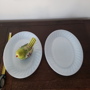 Azurite, fire king, 2 ovals plates, 2 assiette ovales, delphite, vintage, milkglass blue
