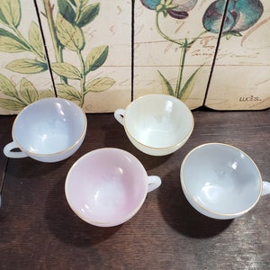 Arcopal pastel Harlequin opalescent teacup, pastel cups, glass, set of 4