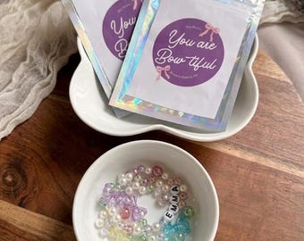 DIY Freundschaftsarmband Kit | Kindergeburtstag-Gastgeschenk | Machen Sie Ihre eigenen Armbänder | Personalisierte Gastgeschenke x2