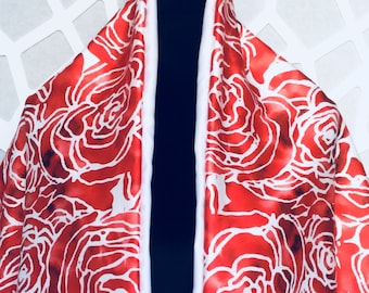 Red Floral Evening Shawl: Elegant Satin Wrap