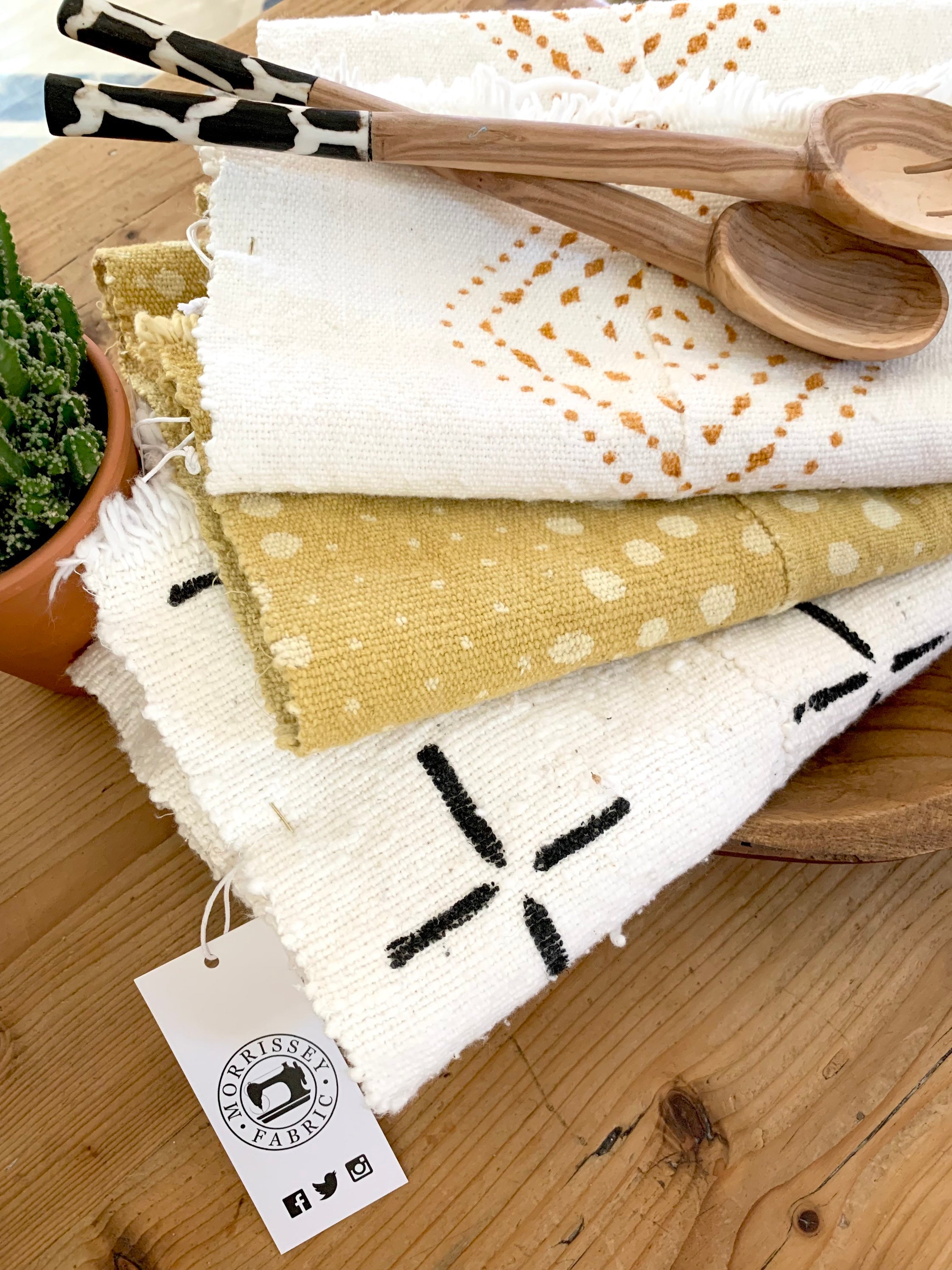 African Mud Cloth table runner, Black Print on white mud cloth fabric