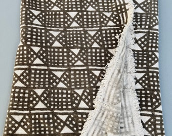 Brown Bogolan wrap, Neutral home decor throw blanket, mud cloth fabric for home decor, fiber art wall hanging, hand painted fabric