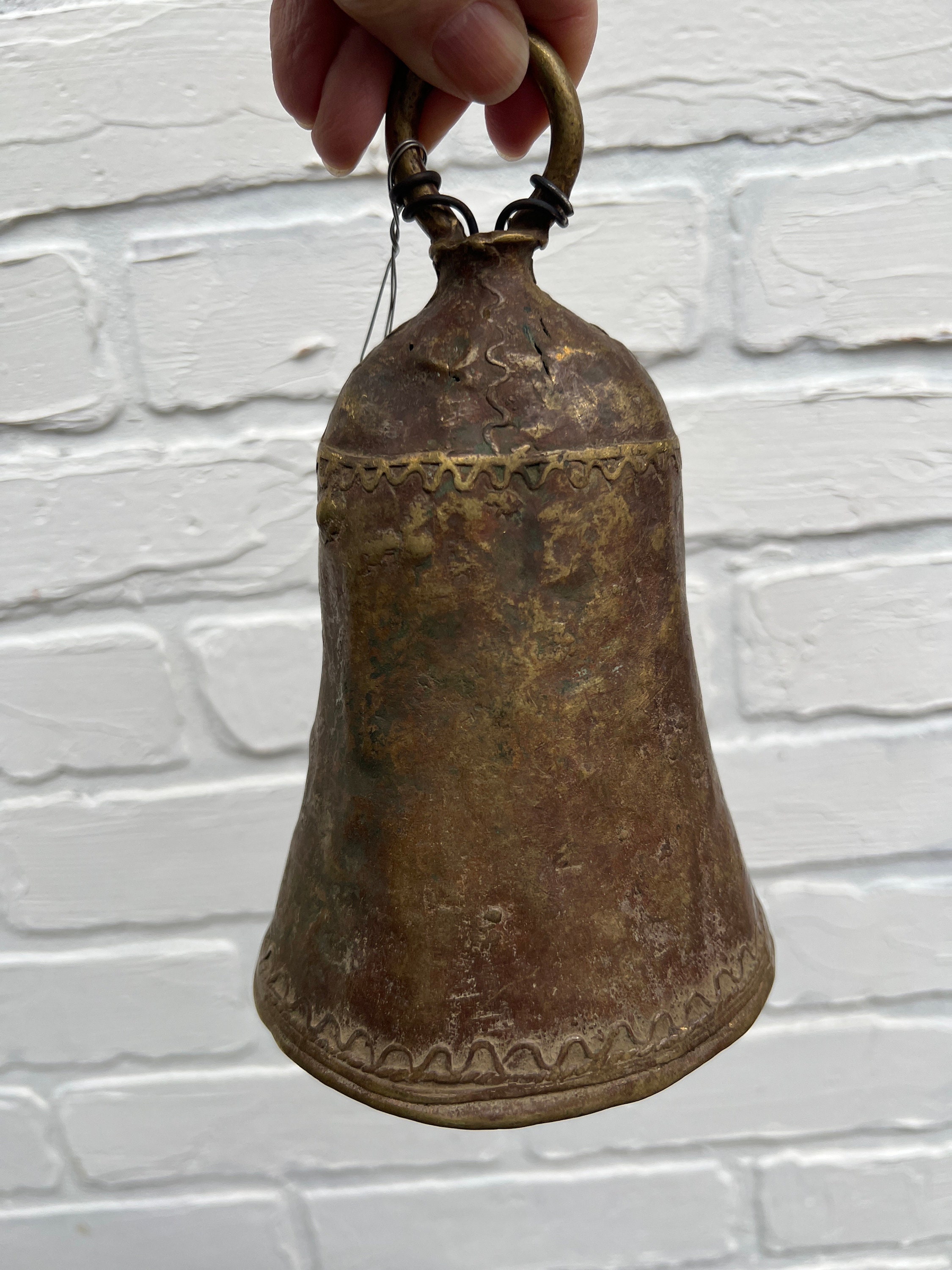 Traditional Spanish Rustic Bronze Cow Bell, 1940s for sale at Pamono