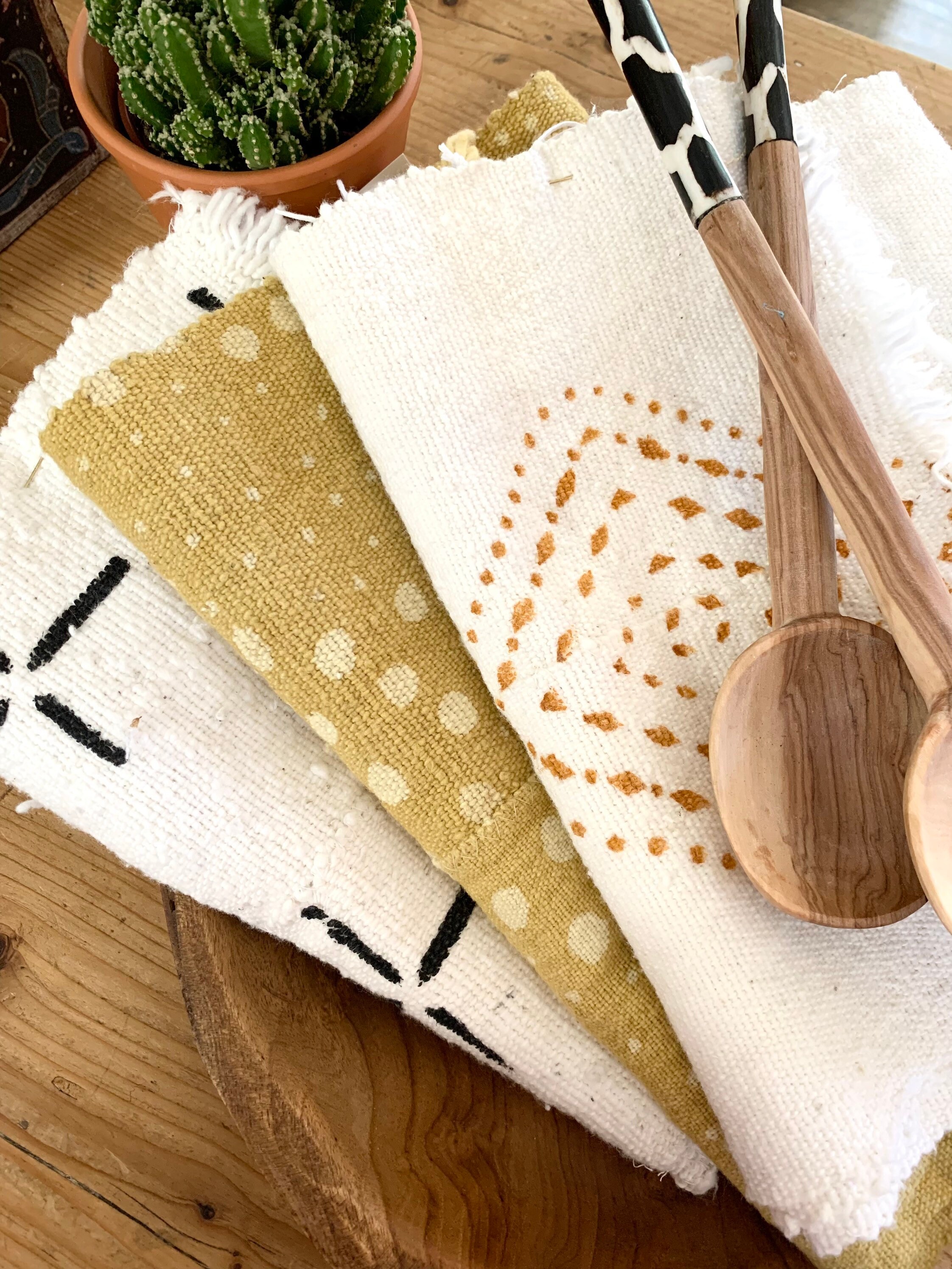 African Mud Cloth table runner, Black Print on white mud cloth fabric