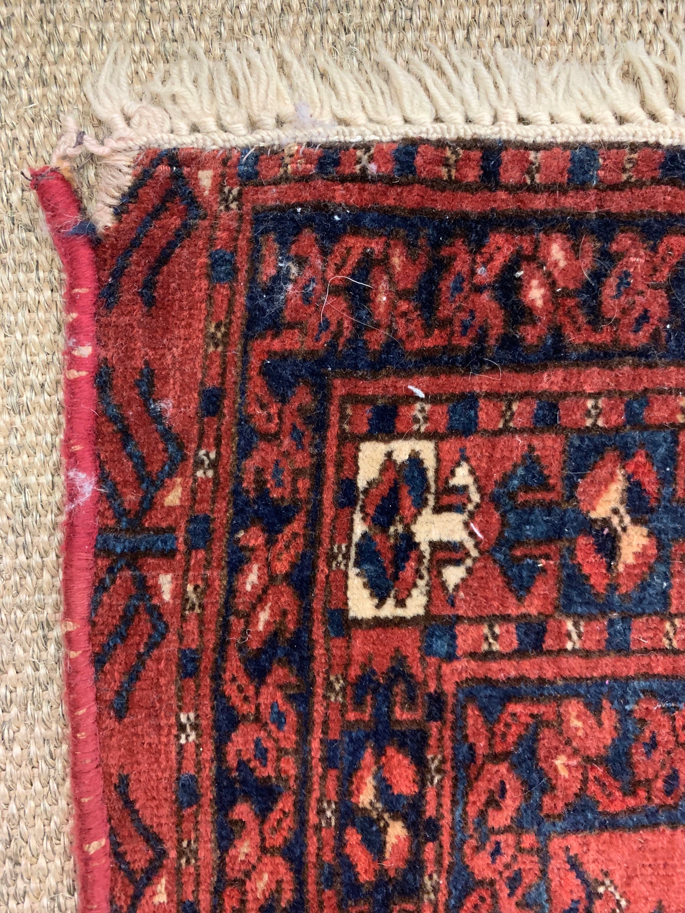 Vintage Rug, Vintage Boho Carpet, Bohemian Accent rug, Morrissey Fabric