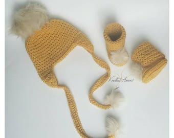 Crochet faux fur pom pom hat,  baby girl hat set, pom pom shoes, baby hat and boot set, baby girl boots, baby gift, booties, baby boots