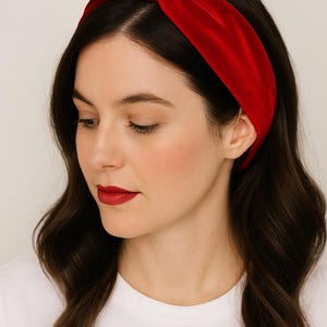 True Red Velvet wire Tie Band image 1