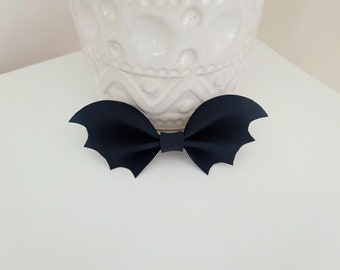 Large black bat hair bow leatherette bat bow Halloween hair accessories hair slide