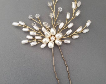 Bridal hair pin, pearl hair vine, bridal hairpiece, bridesmaid hair accessory, flower hair pin, wedding headpiece, bridal hair accessories