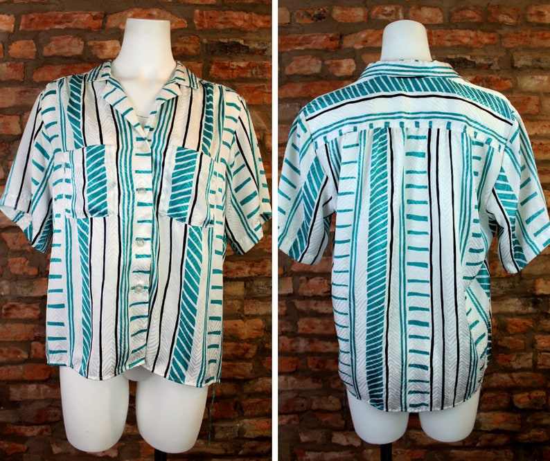 80s Short Sleeve Blouse Women Large Funky Stripes Pattern Top Retro Secretary Blouse Flowy Silk Button Up Vintage Collar Shirt Hipster Style