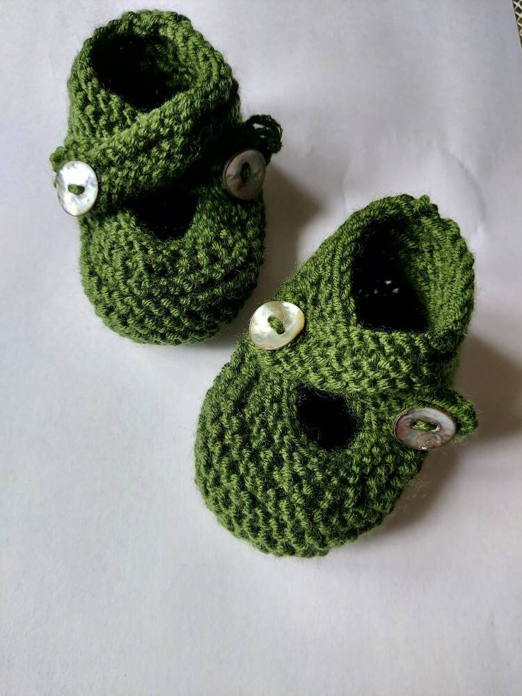 crossover baby booties