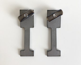 Pair of George Nelson CSS Shelf Clips (reproduction)