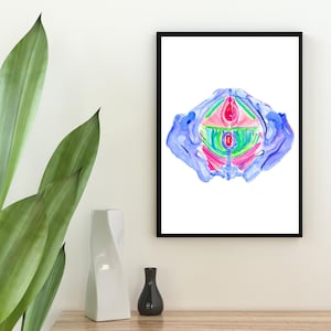 Puede incluir: Pintura abstracta de acuarela en tonos de azul, rosa, verde y amarillo. La pintura presenta una forma central con un dise&ntilde;o sim&eacute;trico.