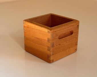 Backman bros pine box Finland 1960’s