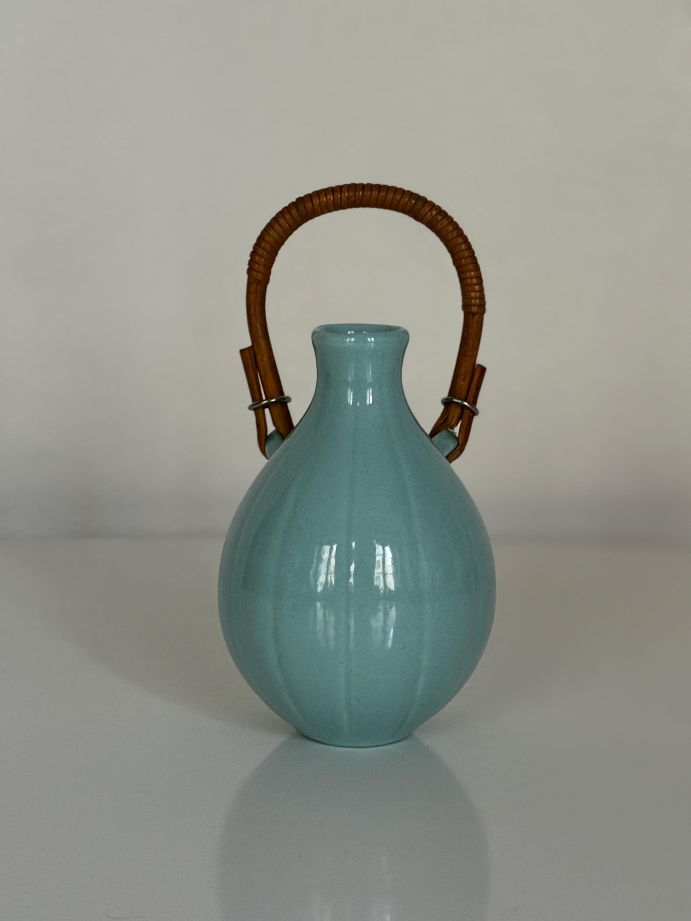 乾隆黄釉蒔絵開窓粉彩鶴抱月花瓶  陶磁器  現代工芸品 美術品 置物 乾隆黄釉蒔絵開窓粉彩鶴抱月花瓶 陶磁器 現代工芸品 美術品 置物