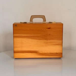 Metsä-Botnia ab wood suitcase Finland