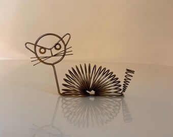 Vintage spiral card holder cat